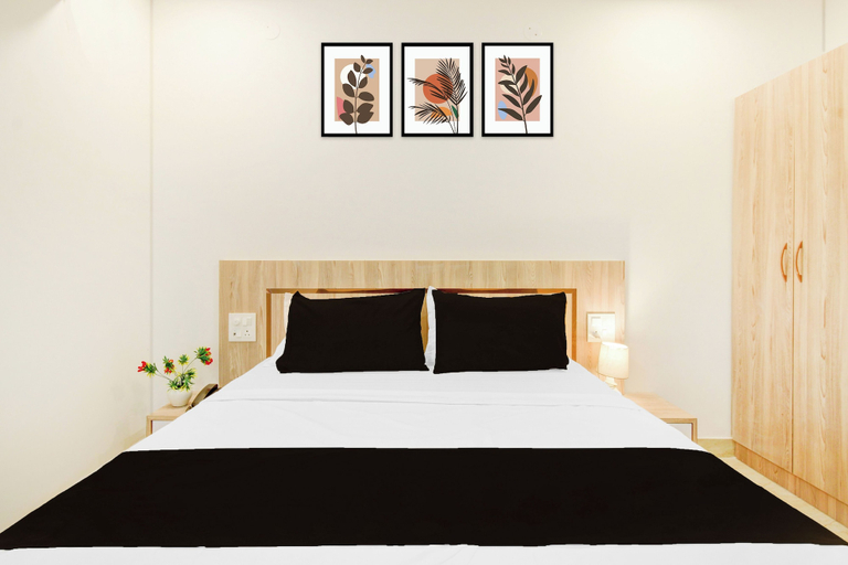 Room 2, Super Townhouse LB Nagar Metro Station, Ranga Reddy