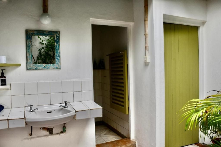 Bathroom 3, Salty's Kitesurf Village, Kilifi North