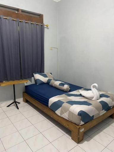 Room 4, Omah Tentrem By Slow Living, Sleman