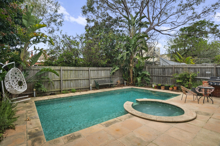Pool, Poolside Art Deco Apartment in St Kilda West, Melbourne