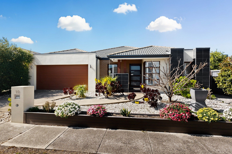 Reception, Family 3-bed Retreat in Point Cook, Melbourne