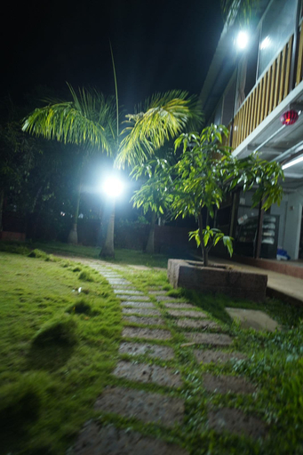 Property grounds 4, Shantubaug Agro Tourism, Satara
