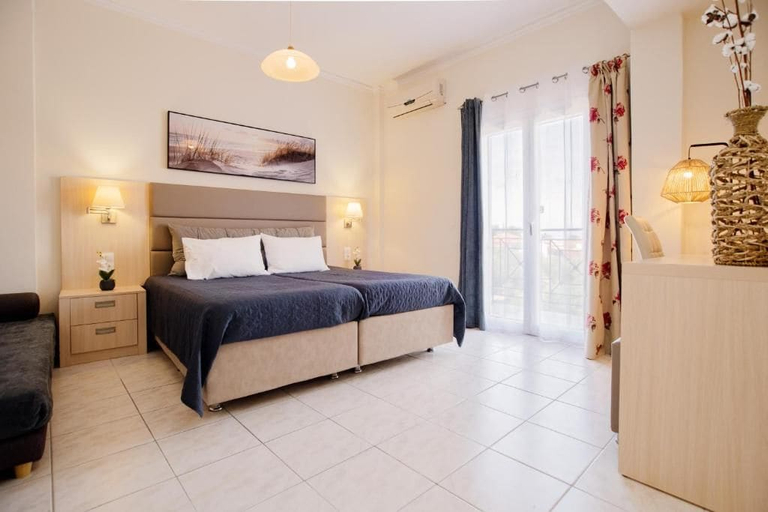 Bedroom 3, Roys Blu Hotel, Ionian Islands