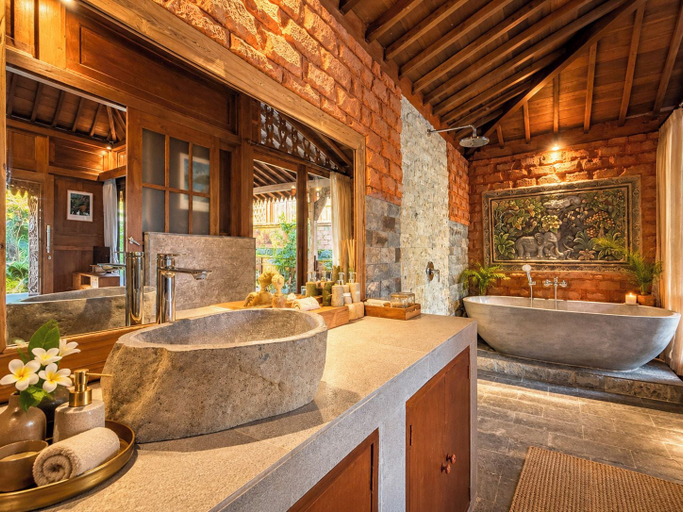 Bathroom 2, Traditional Joglo Pool Villa, Ubud, Gianyar