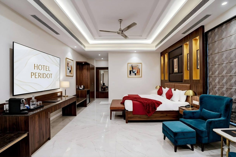 Room 3, Hotel Peridot By RMR, Delhi