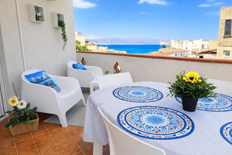 Outdoor dining 4, Appartamenti Abate Limoncello, Trapani