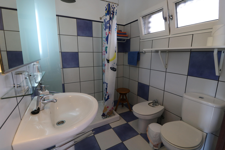 Bathroom 5, Apartamentos Miranda, Santa Cruz de Tenerife