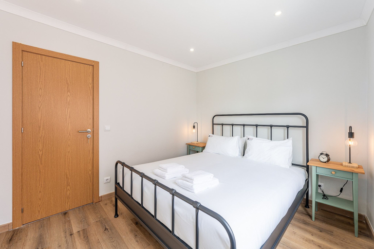Room 2, Nomad s Family - 2bdr The Docks in Porto, Porto