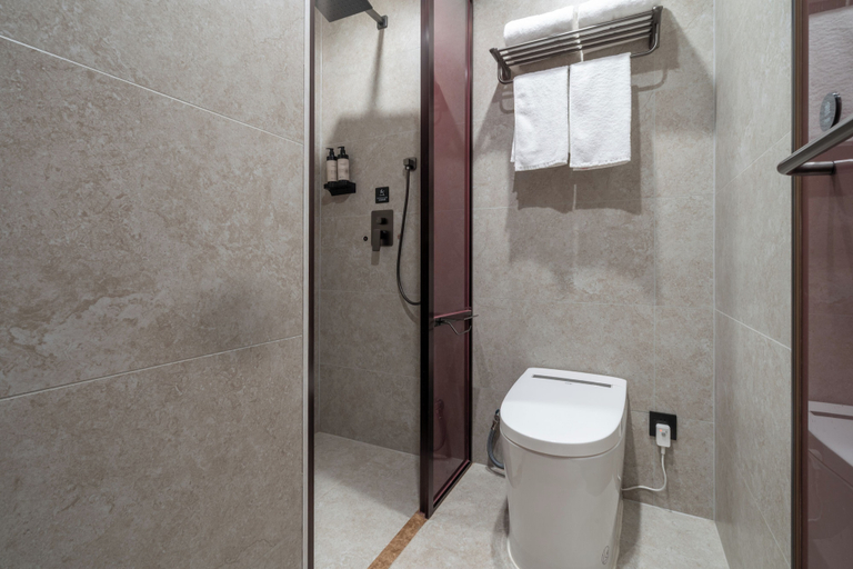 Bathroom 3, Yihe Hotel - Shanghai World Expo Museum, Shanghai