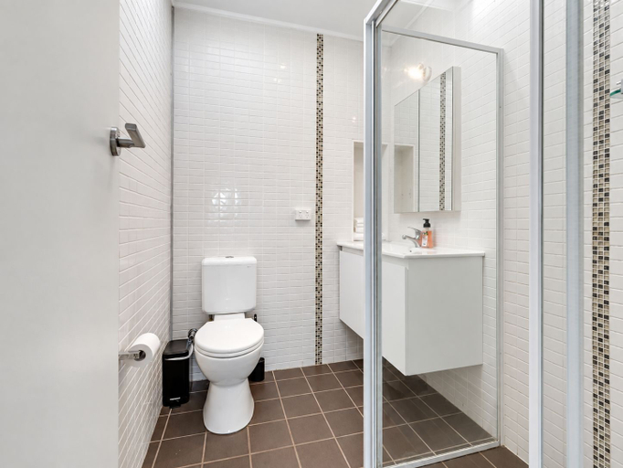 Bathroom 4, The Bay, Eurobodalla