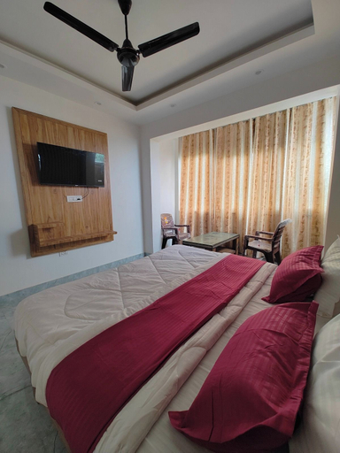 Room 4, Nona Shona Chill Point Cafe, Dehradun