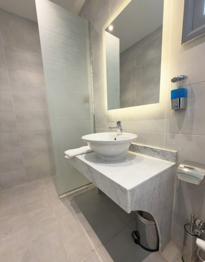 Bathroom 5, Rio Plaza Holidays, Al-Ghurdaqah