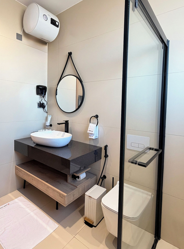 Bathroom 3, HMK Living Executive Apartments, Jinja