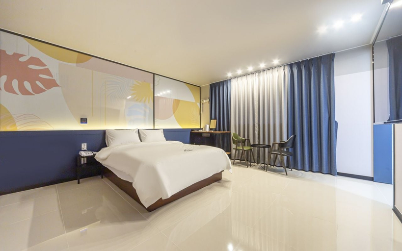 Room 4, Aria Business Hotel, Pohang