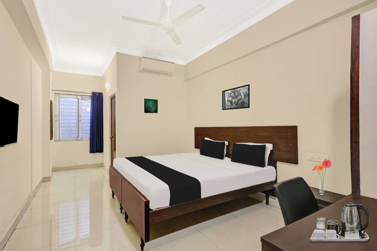 Room 4, Townhouse Visakhapatnam Central Park, Visakhapatnam