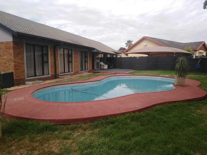 Sport & Beauty, Bountyful Guest House, Mangaung