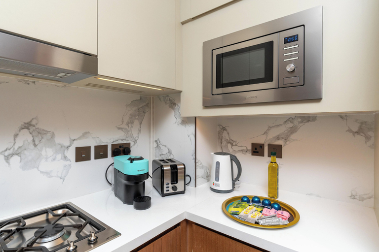 Private kitchen 4, bnbme - Address Opera Tower 1 - 2BR, Dubai