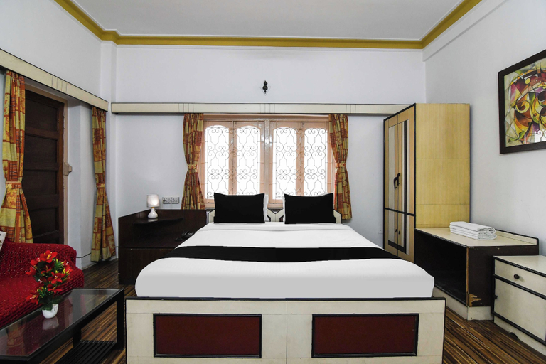 Room 2, Townhouse Salt Lake Company Serviced, North 24 Parganas