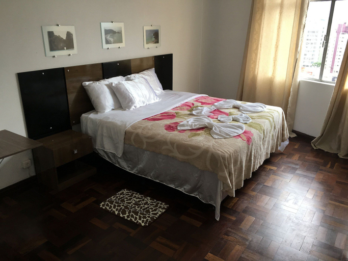 Room 3, Ap na rua das flores em Curitiba, Curitiba
