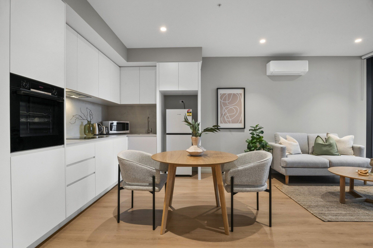 Private kitchen 3, Elevated 1-bed Apartment Near Melbourne CBD, Melbourne