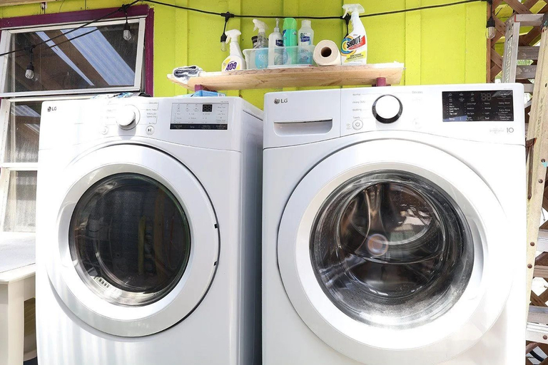 Laundry room, Beach Tree Cottage,Walk To Beach& Siesta, Sarasota