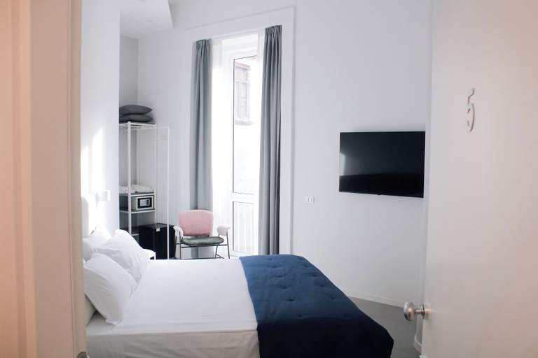 Room 4, Six Luxury Rooms Quartieri Spagnoli, Napoli