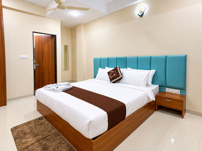 Room 4, Hotel AD, Indore