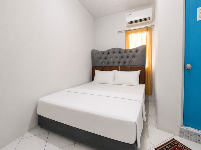 Room 2, Hotel O near Pantai Manggar, Kutai Kartanegara