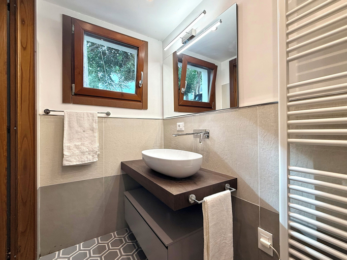 Bathroom 2, Belvedere Fontepatri, a Breathtaking View of Florence, Florence