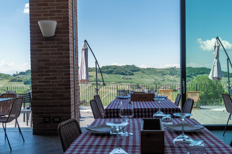 Outdoor dining 3, LOSTU Monforte, Cuneo