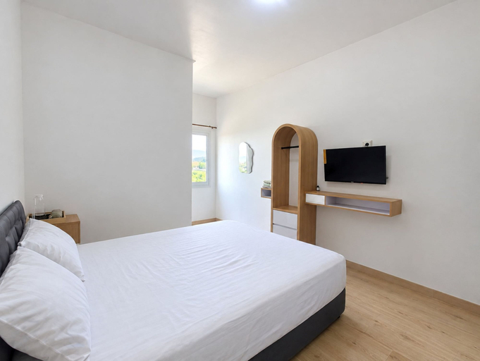 Room 3, Amarilis Villa Ciater, Subang