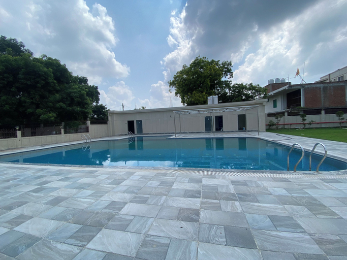 Pool, Panchtala Resort, Mirzapur