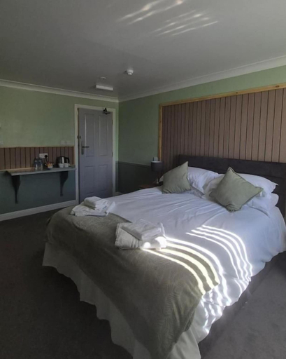 Room 4, Moorside Hotel and Cafe, North Yorkshire