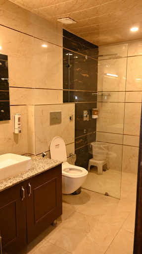 Bathroom 5, Vk Group of hotels, Chamba