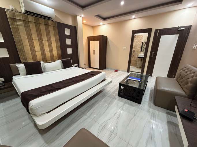 Room 3, Hotel Grand Imperial, Purnia