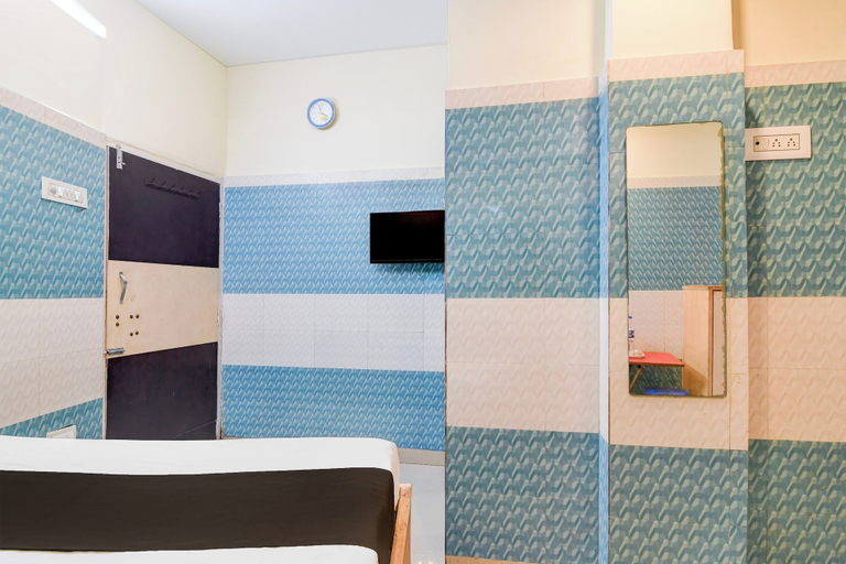 Room 2, Hotel O Shibpur Tram Depot, Haora