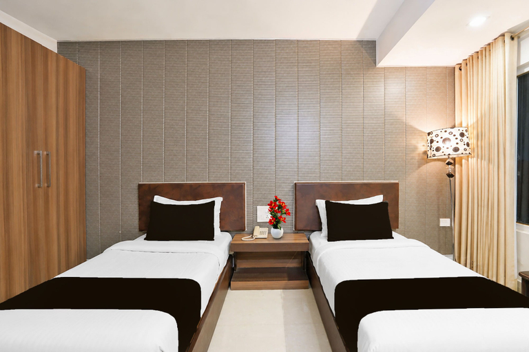 Room 2, Townhouse Oak ONGC Crossway, Dehradun