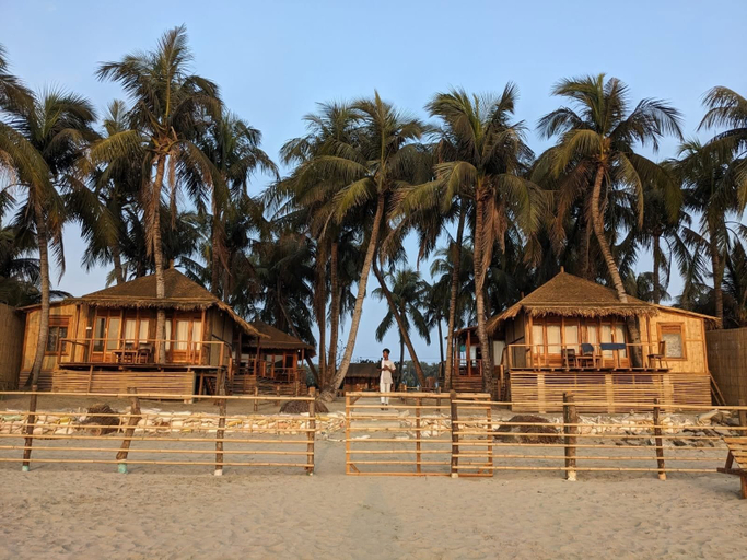Exterior 5, Dokhin Hawa Beach Resort, Saint Martin's, Maungtaw