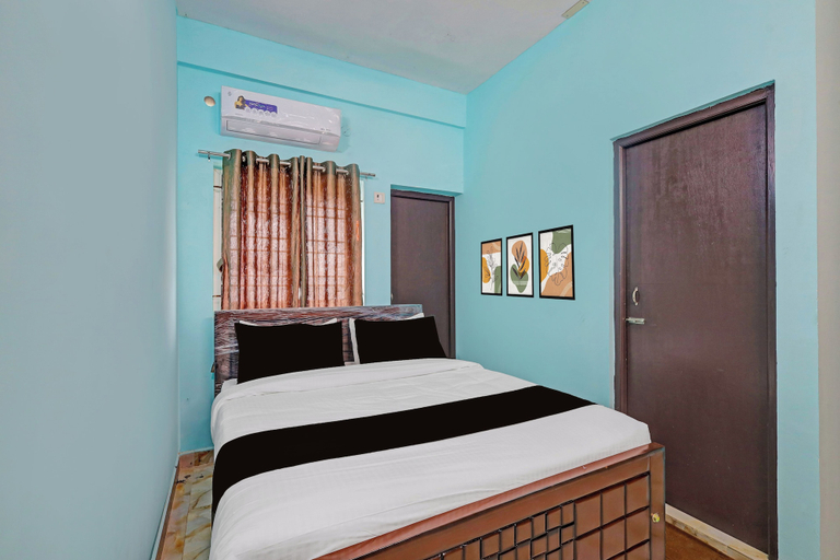 Room 4, Hotel O Kilambakkam New Bus Terminal, Kancheepuram
