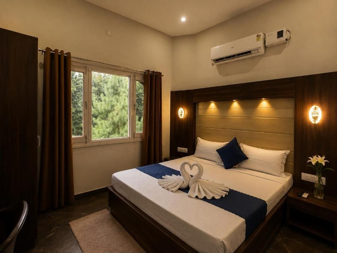 Room 5, Hotel Green Garden, Ludhiana