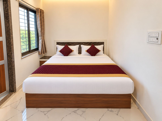 Room 3, Shree Radhe Shyam Palace, Sikar