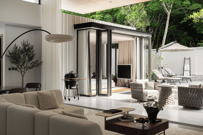 Room 3, Layan -10 Min to Beach - Spacious Pool Villa, Phuket Island