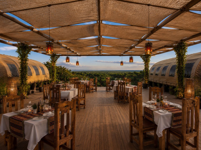 Food & Drinks 5, Africa Safari Manyara Migombani, Monduli