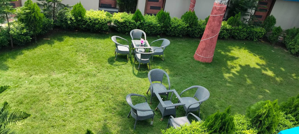 Outdoor dining 3, 7 Heaven Hotel & Restro, Rohtas