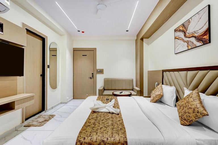 Room 3, Hotel Lee Fortune, Gandhinagar