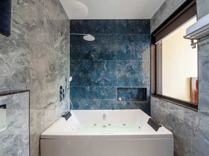 Bathroom 5, DanCenter Papillon Villa 5BHK with Pool, Udaipur