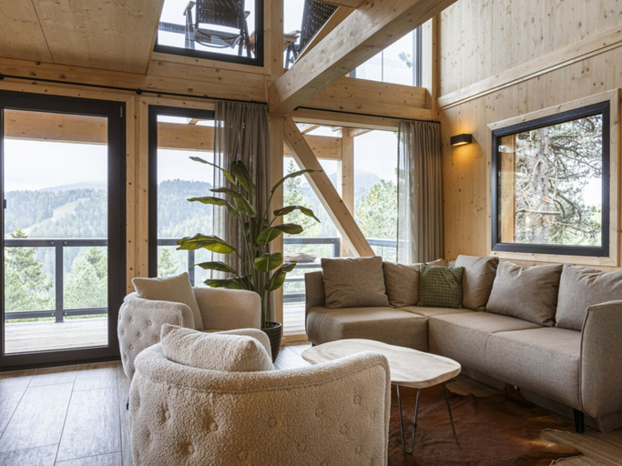 Living area 3, Superior Chalet # 21 With Sauna & Hot Tub, Murau