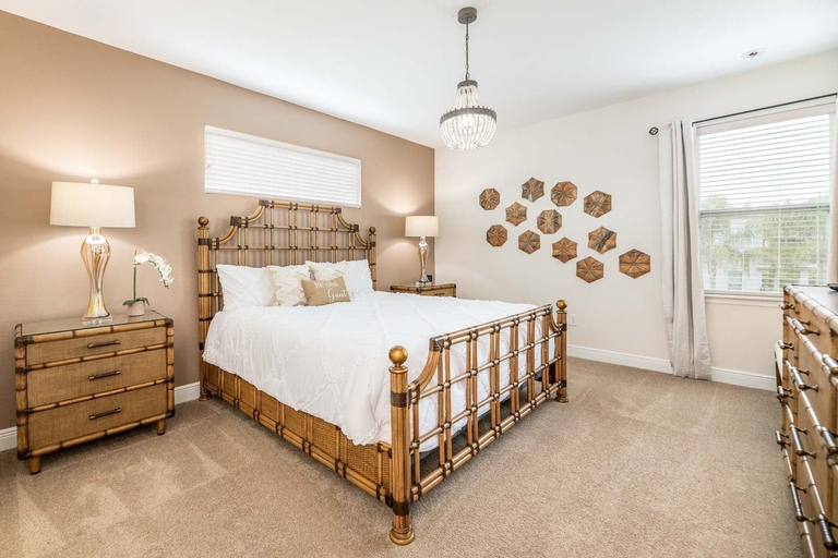 Room 3, Unique Villa With Game Room at Encore, Osceola