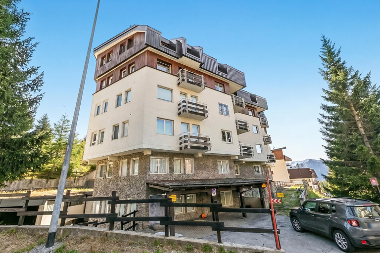 Exterior 4, Gran Roc 9, Torino