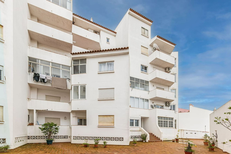 Exterior & Views, Peaceful Panorama Apartment in Central Lagos, Lagos